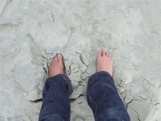 ..endlich wieder Sand unter den Fuessen...