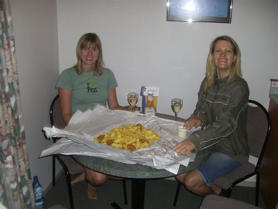 Am ersten Abend gab's Fish n Chips (und Weinchen...)