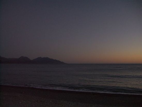 Sonnenaufgang in Kaikoura vorm Delphinschwimmen...vom Schwimmen selbst haben wir leider keine Fotos, da wir auf Grund des Wellenganges keine machen konnten!
