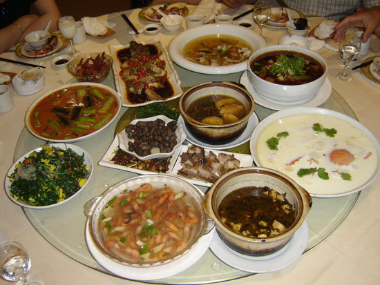 Eine Wahnsinnsauswahl, es schmeckte alles vorzüglich und das ist etwas, was wirklich abwechslungsreich, vielfältig und zum vermissen ist!