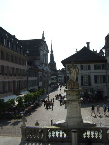 Schöne kleine Gassen dominieren die Altstadt...