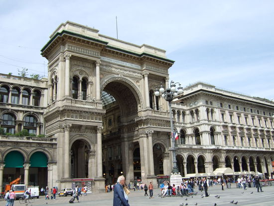 Ausgang zur Piazza delle Duomo
