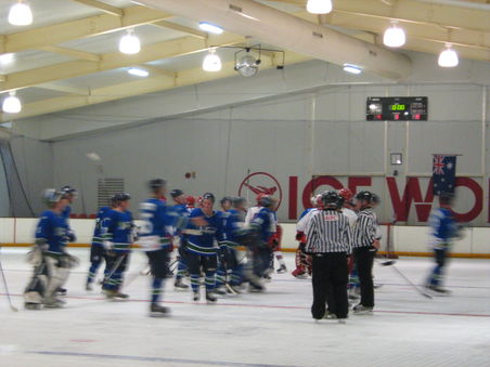 Shake Hands nach dem Spiel