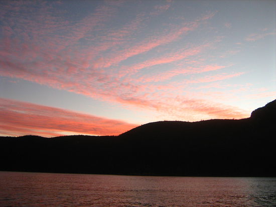 Sonnenuntergang voller Farben