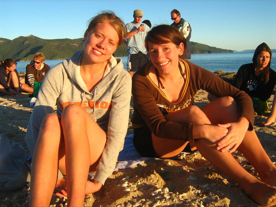 Josi und Franzi geniessen den Sonnenuntergang