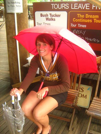 Regenwald ist eben Regenwald...aber es gab fuer jeden einen Schirm 