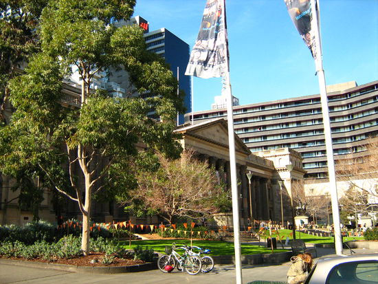 Victoria State Linrary