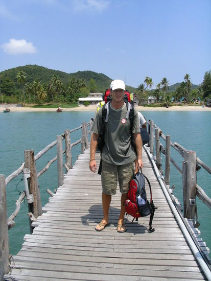 der steg is der knaller oder
wenn man bedenkt das dort teilweise zig leute auf einmal drueber laufen