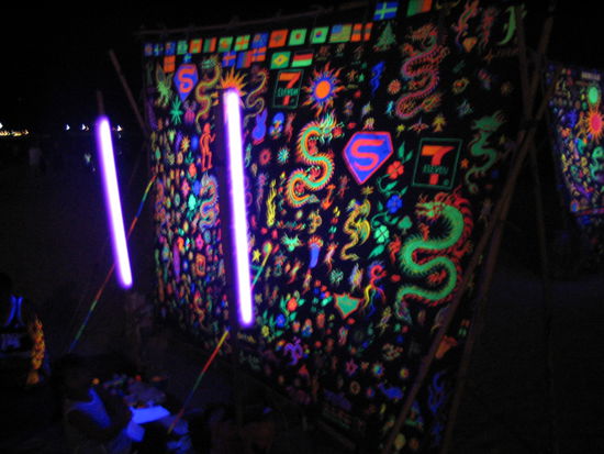 von diesen motiven kann man sich eins aussuchen und bekommt es aufgemahlt.