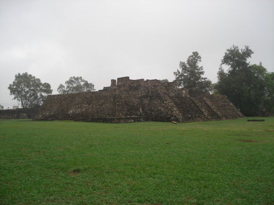 Pyramide "Teopanzolco" in Cuernavaca.