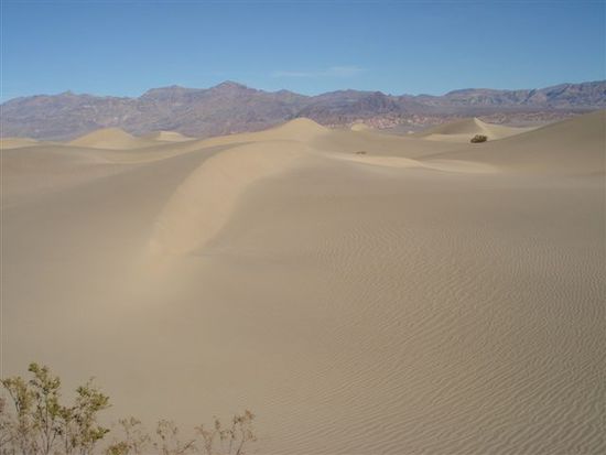 Die Sanddünen im Death Valley.