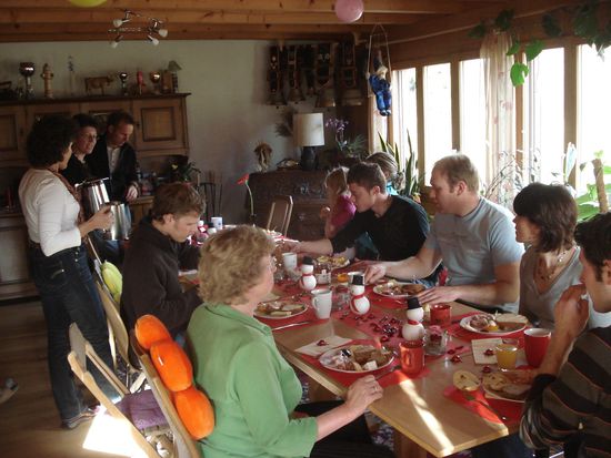 Zu Hause wurden wir mit einem leckeren "Sonntigsbrunch" verwöhnt.