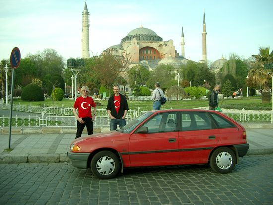 Vor der Hagia Sophia.