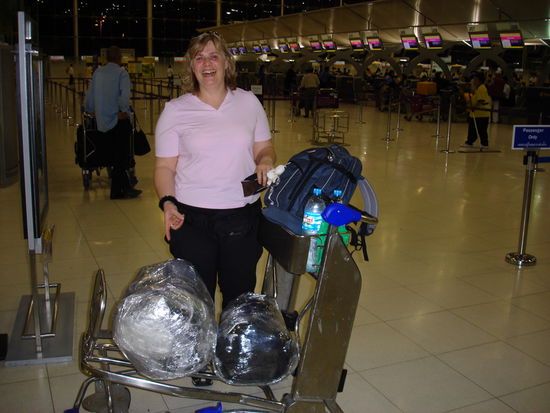 unser eingewrapptes Gepäck sah schon witzig aus...