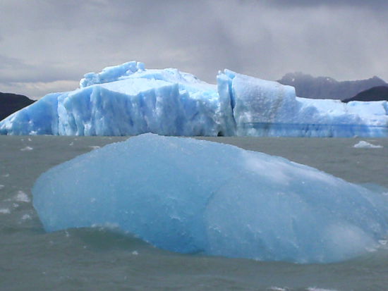 Treibeis auf dem See