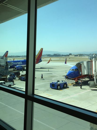 Flieger ist gelandet und 10 Min später ist wieder boarding