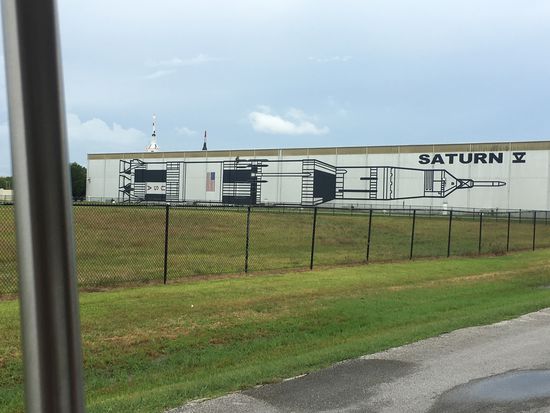 Rundfahrt über das Gelände