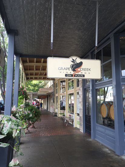 viele schöne Geschäfte und kein Platz im Koffer 