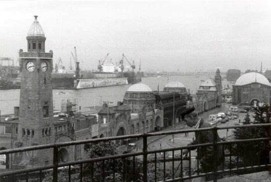 Hamburg
an den Landungsbrücken