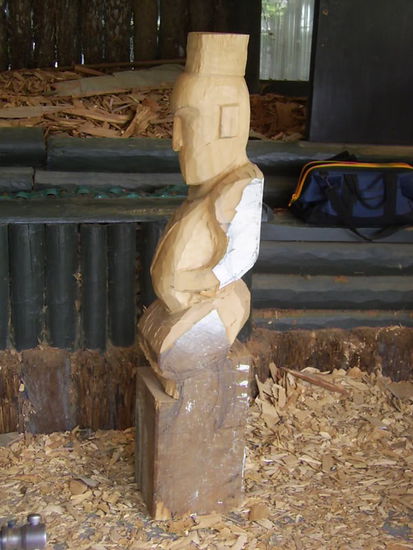 Schnitzerei aus Kauri-Holz