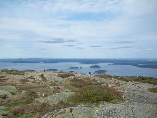 Blick vom Cadillac Mountain auf die Frenchman Bay!