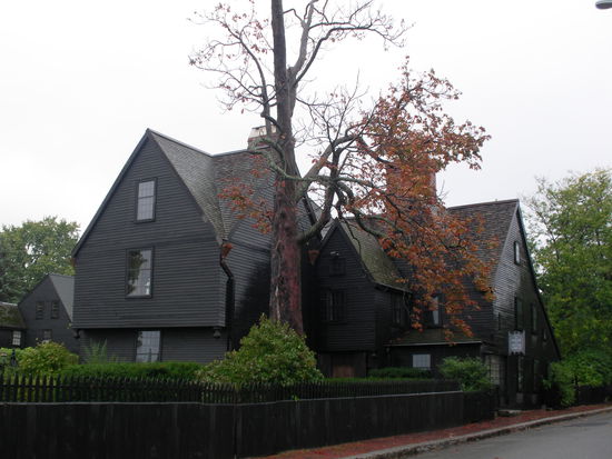 Ansicht auf "The House of the Seven Gables" von der Turner St.