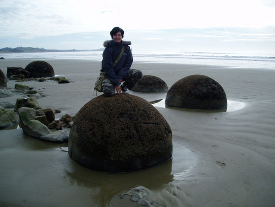 Maoraki Boulders