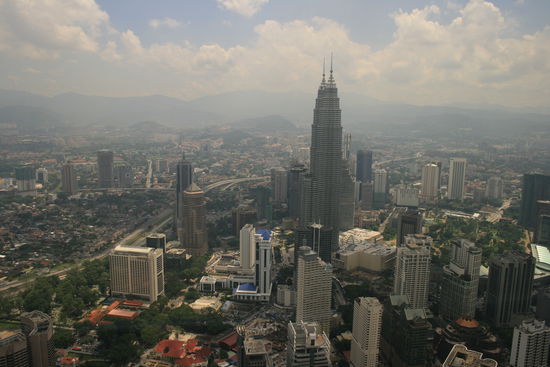 Skyline Kuala Lumpur (vom Fernsehturm aus fotografiert)