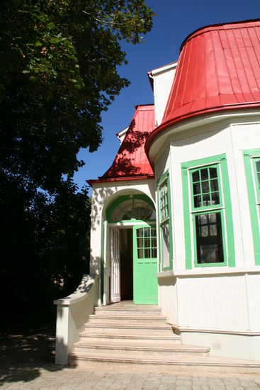 Dieses Gebäude beherbergt eine Ausstellung über die Flora und Fauna Chiles.