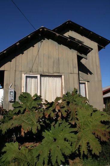 ...mit seiner eher einfachen Bebauung,