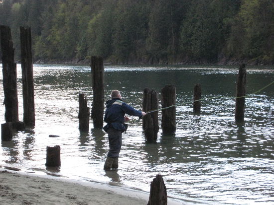 Fliegenfischen, fast eine Nationalsportart in gewissen Teilen Canadas...