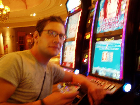 martini gin, geruehrt nicht geschuetelt