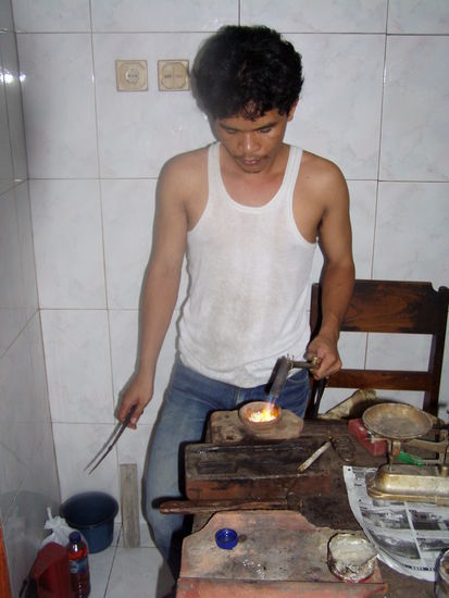 war ziemlich interessant den jungs beim arbeiten zuzuschauen
