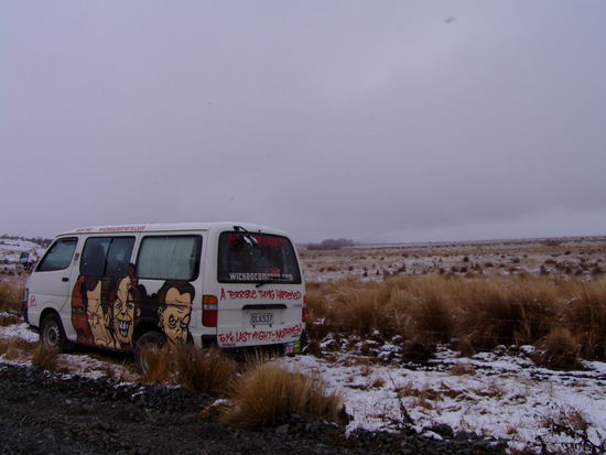 und als wir morgens weiterfahren wollten, sind wir natuerlich stecken geblieben (das war wirklich am arsch der welt)