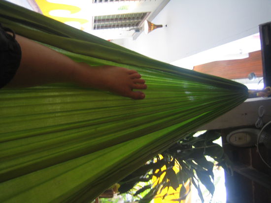 Ja, in Julies Guesthouse gibt es Haengematten...und ich habe sie ausgiebig beschaukelt