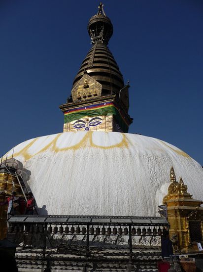 ...die Stupa auf dem Hügel über Kathmandu