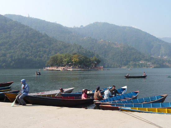 ...der Fewa-See in Pokhara