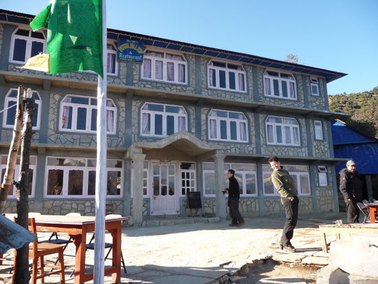 ...unser Hotel "Hill Top" in Ghorepani