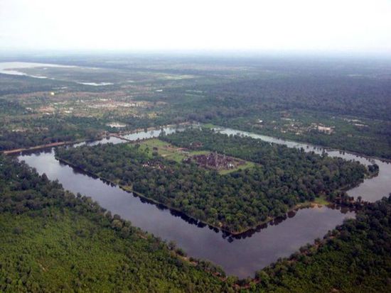 Angkor Wat mit dem Wassergraben