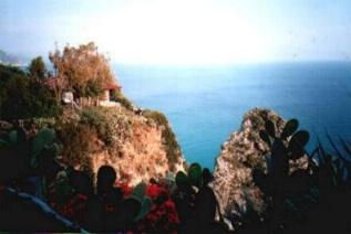 Blick vom Rundweg des Capo Vaticano