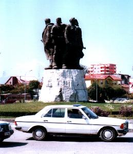 Shkodra: Arbeiterdenkmal