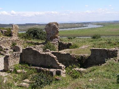 Lixus: Blick vom Amphitheater