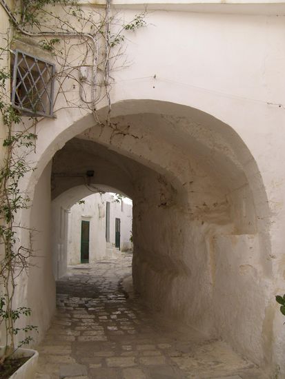 Gasse in der Altstadt von Ostuni