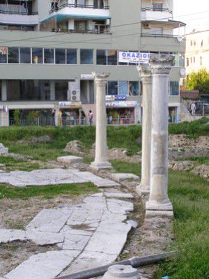 Reste einer spätantiken Rundanlage in Durrës