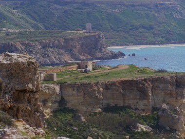 Malta: Küste bei Golden Bay