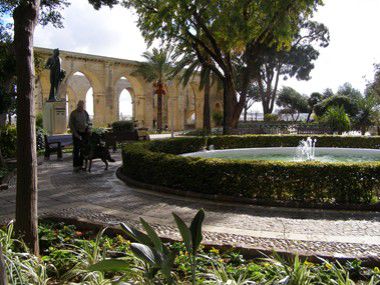 Valletta: Upper Barracca Garden