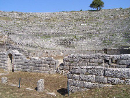 Das antike Dodona: Theater