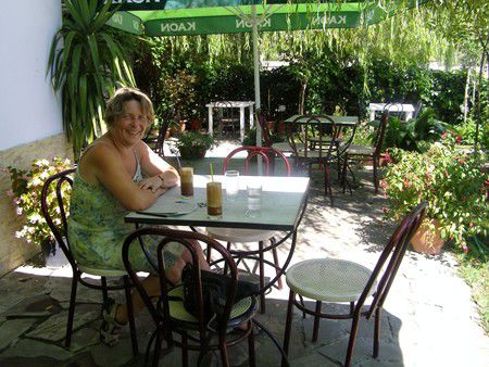 Perat: Café
