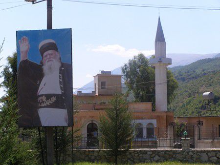 Keleyre: Moschee