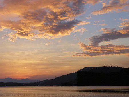 Bucht bei Sagiada: Sonnenuntergang